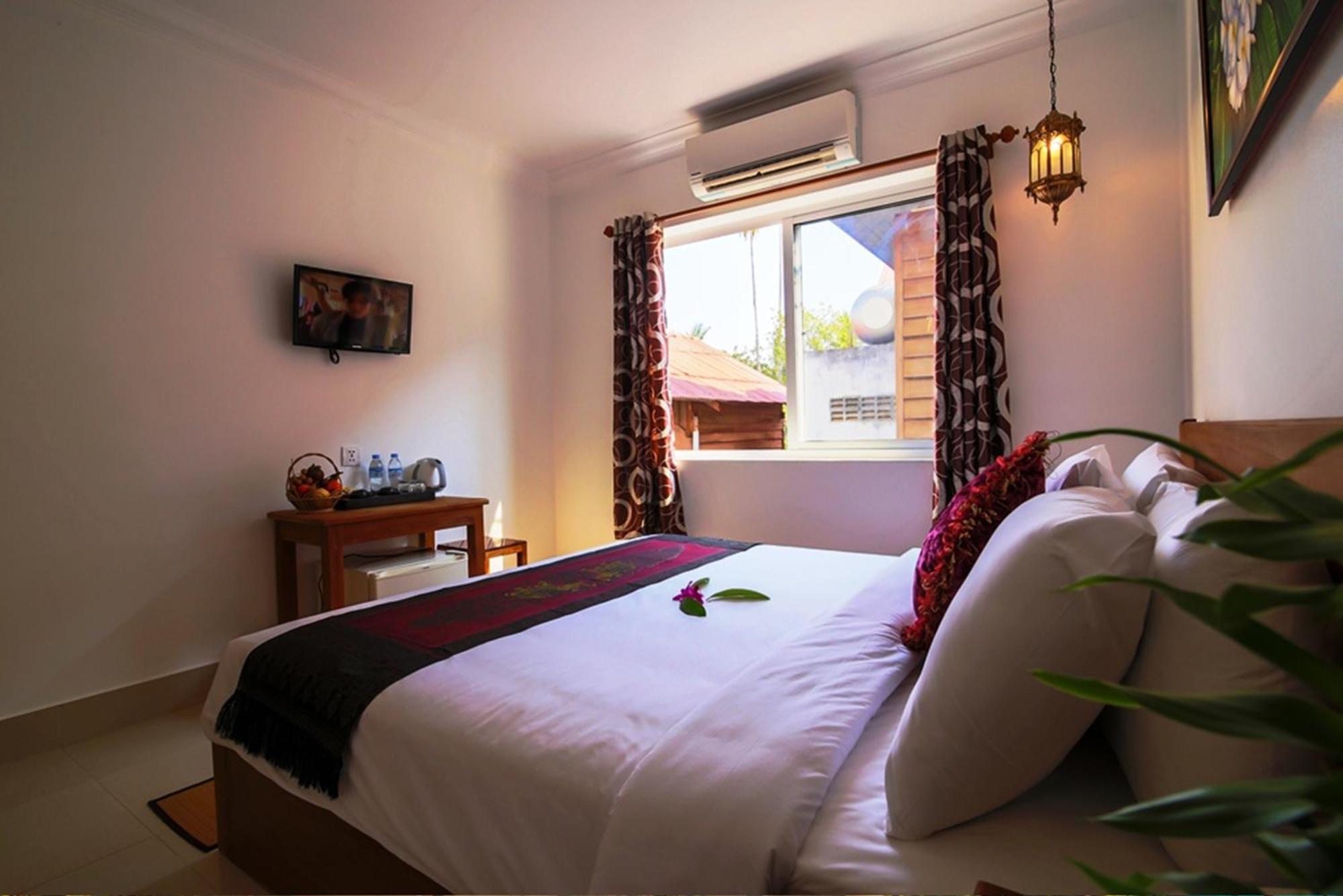 Plumeria Hotel & Spa Sziemreap Kültér fotó