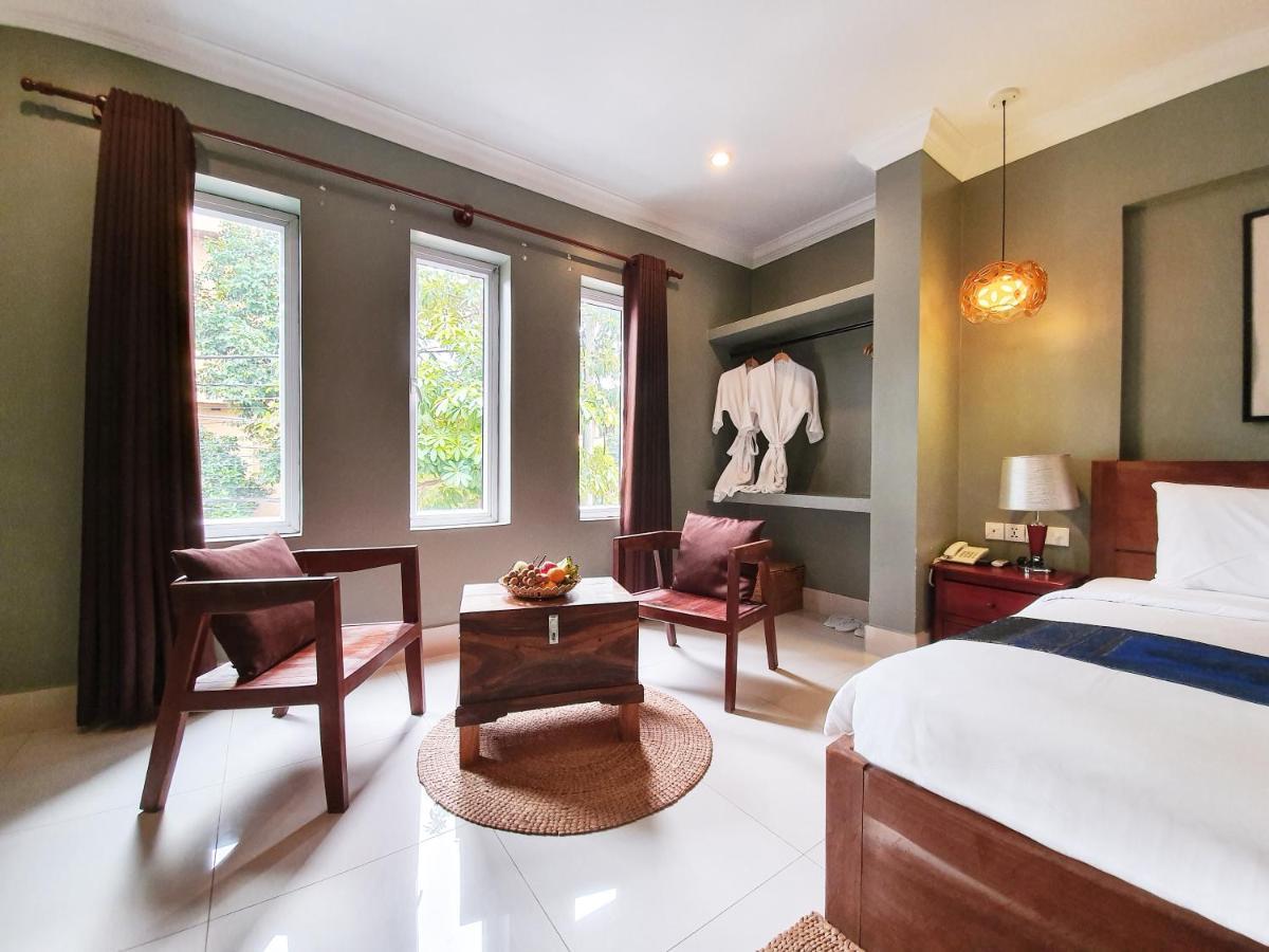 Plumeria Hotel & Spa Sziemreap Kültér fotó